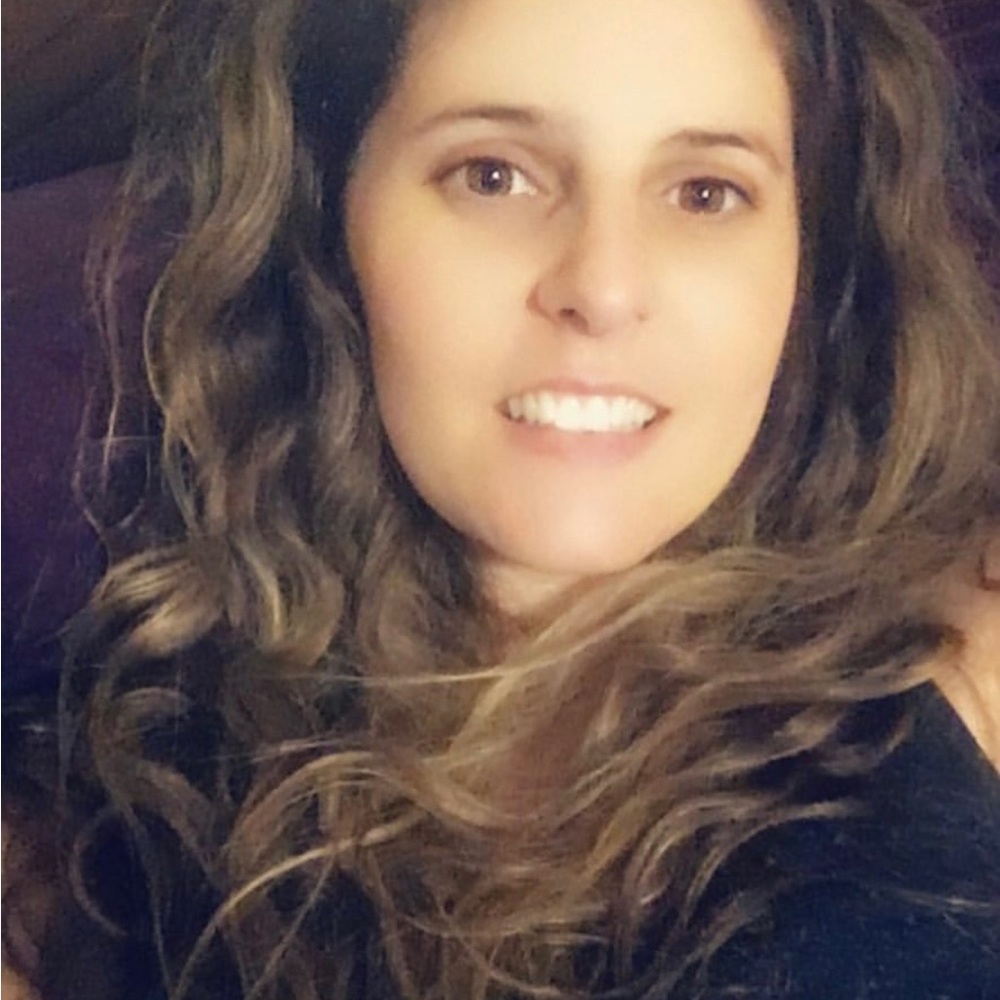 Meet your Posher, Deneen